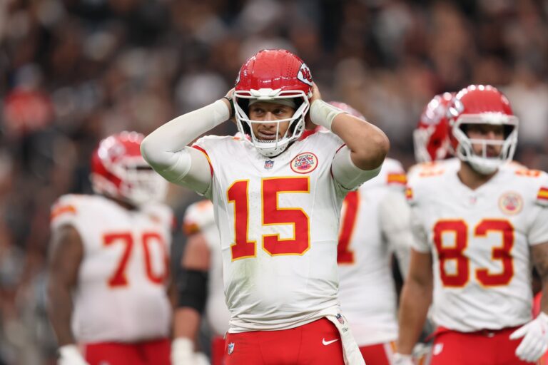 1 Bold Prediction for Each Game in NFL Week 7, Including Chiefs-Seahawks